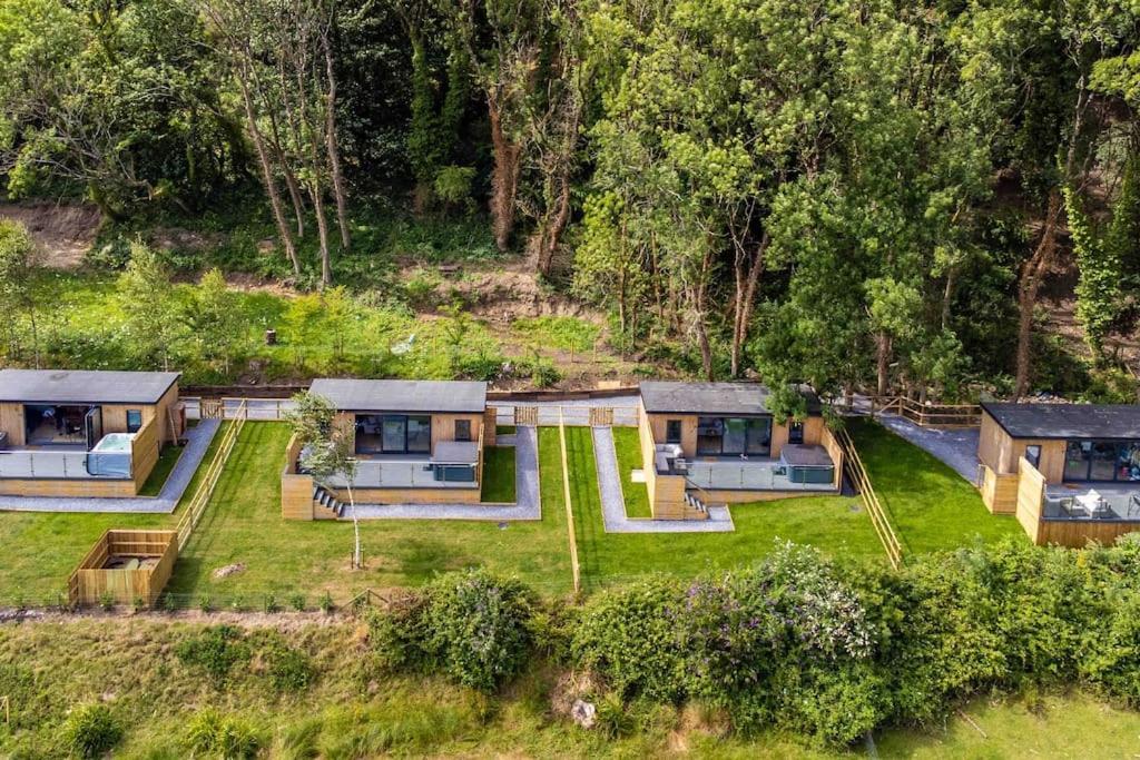 The Rhossili Bay Secret Villa Суонзи Екстериор снимка