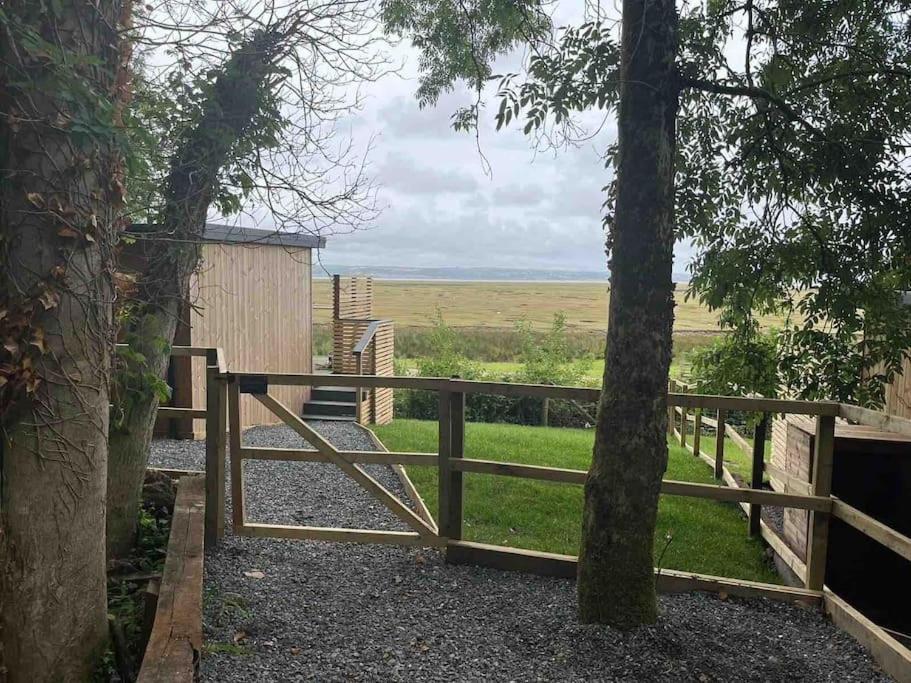 The Rhossili Bay Secret Villa Суонзи Екстериор снимка